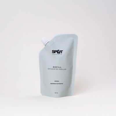 Imagen 2 del producto Refill Difusor de Varillas 250ml Berries Blossom