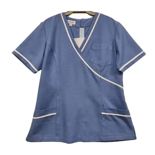 90 GRADOS - Chaquetilla Celeste Con Ribetes Blancos Modelo Cruzado Para Mujer