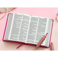 ABBA - Biblia RVR60 045c PJR 10 pts Rosa/ Rosa flores Tamaño Portátil