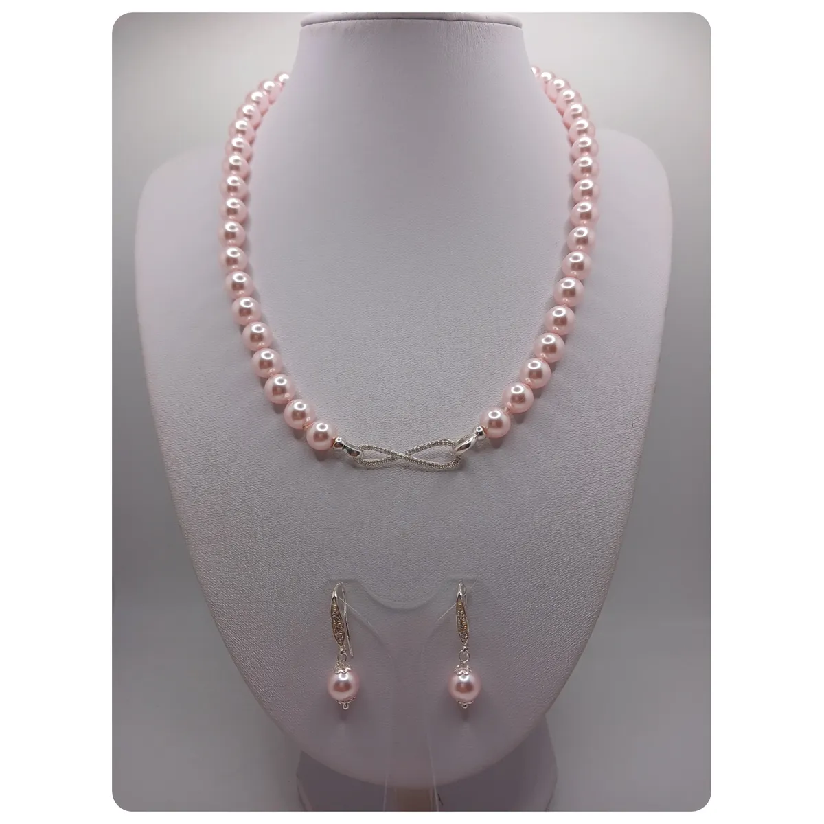 CAT JOYAS - Collar + aros de perlas Swarovski   con broche de plata y circones.