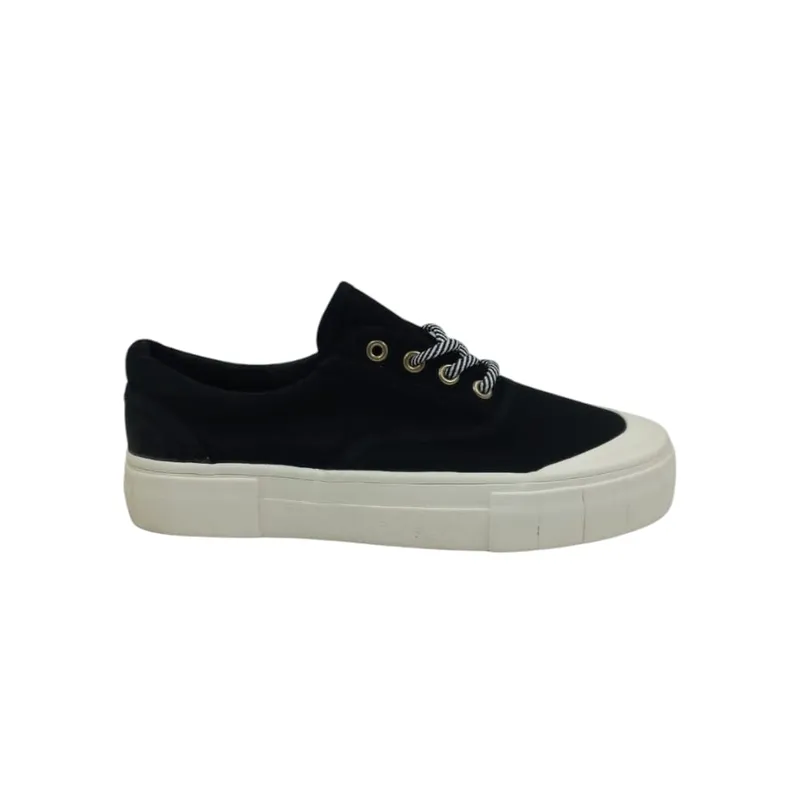 HERIEL - Zapatilla Negra Plataforma