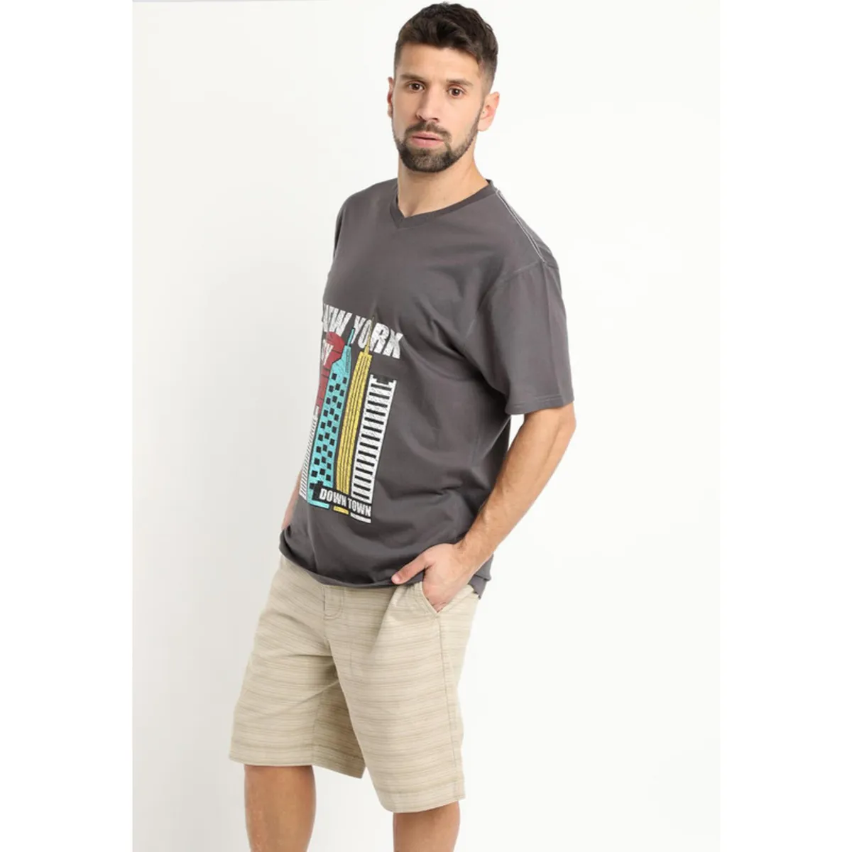KOTTING - Polera Jersey Estampada Cuello V Gris Oscuro KOTTING