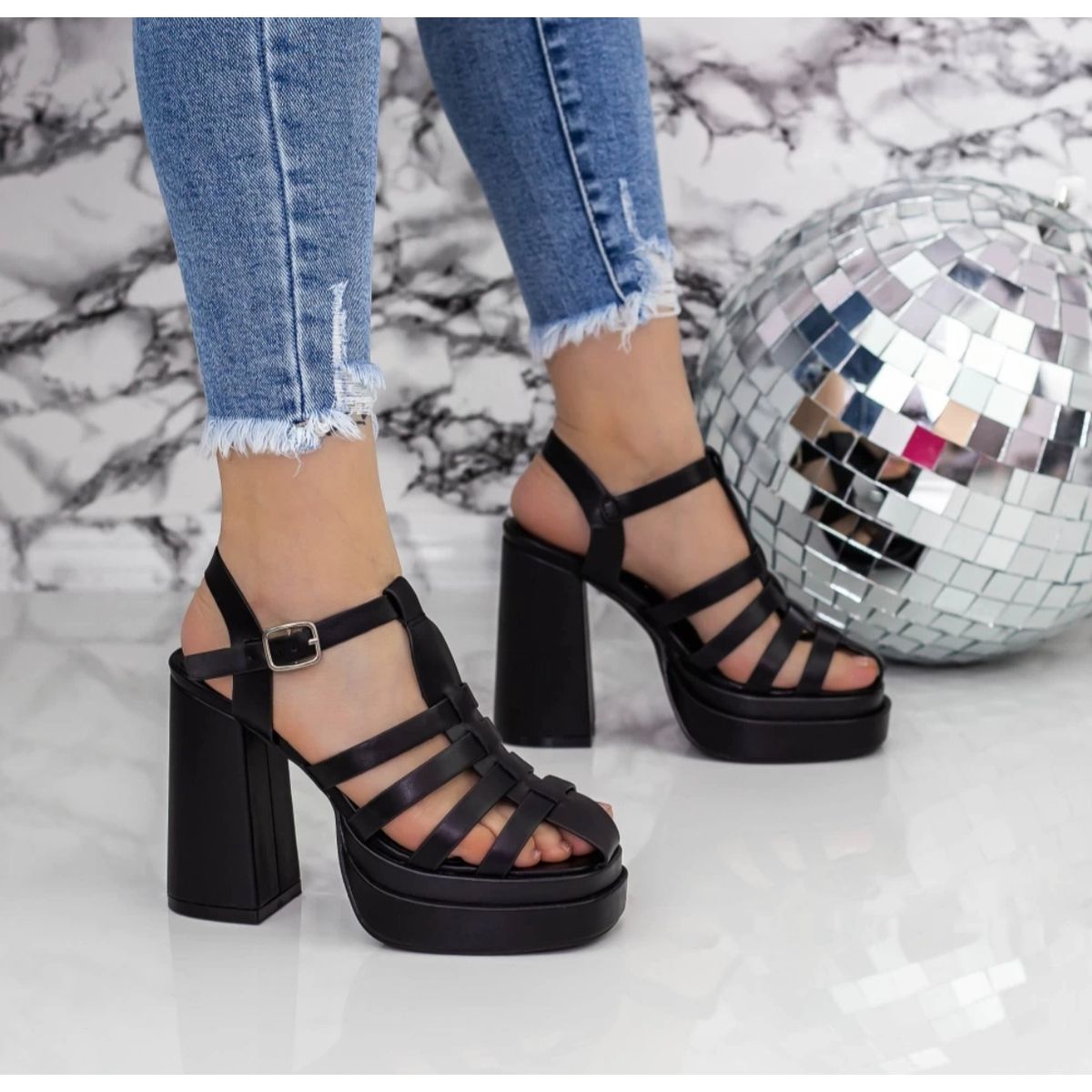 SNOOPY - Sandalias Negras  Mujer  Taco Alto con Plataforma M398