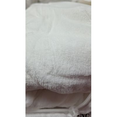 Imagen 2 del producto NUEVO CUBRE COLCHON PLUSH PROTECTOR IMPERMEABLE SUPER KING