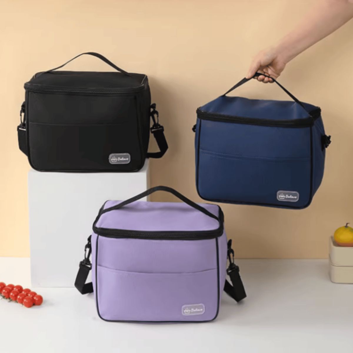 HOMESTAR - Lonchera Térmica Pupura 30x20x23 cm