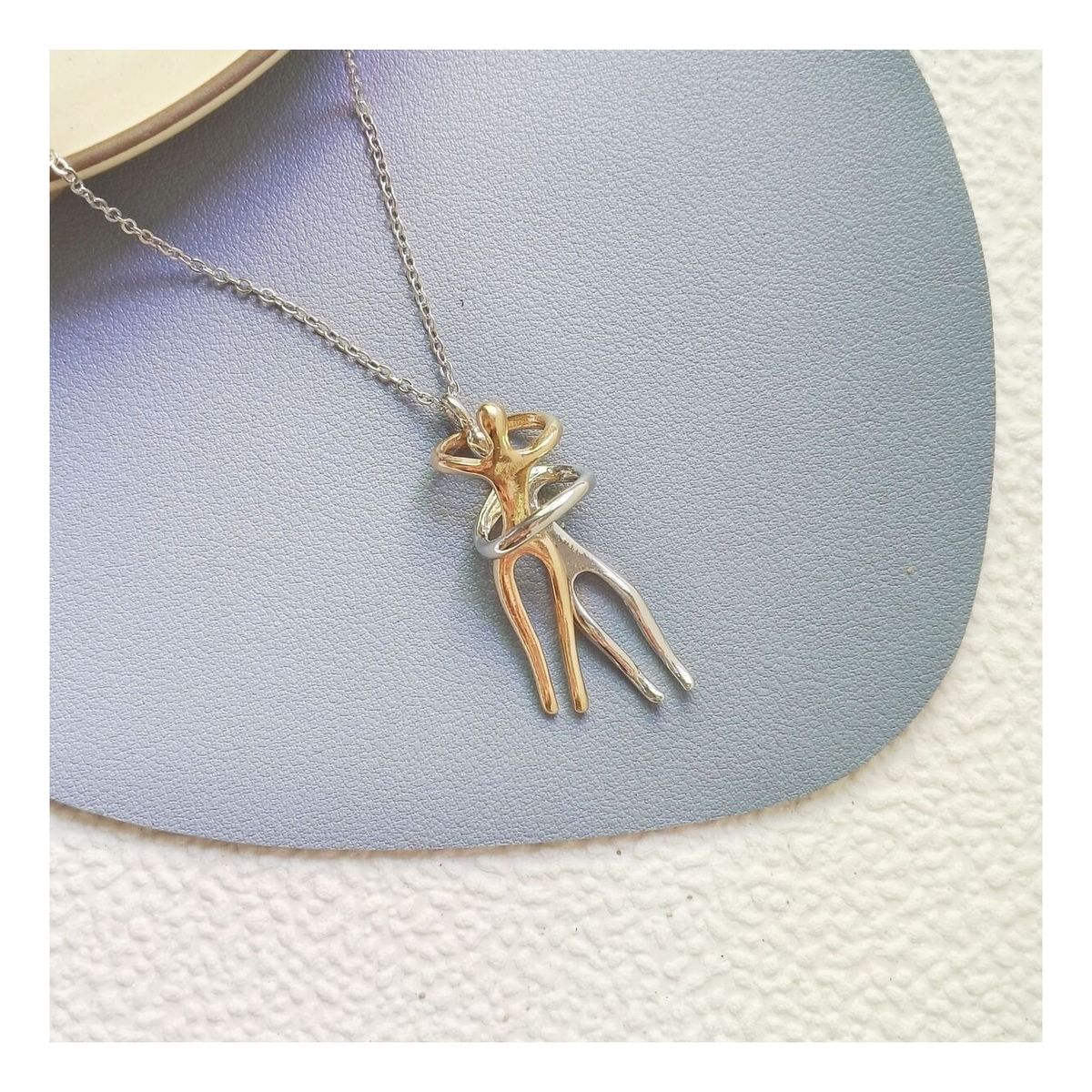 ZG JOYAS - Collar Pareja Novios Abrazados Amor Regalo San Valentin