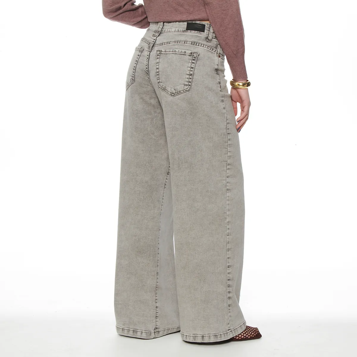 WADOS - JEANS WIDE LEG TIRO ALTO PRETINA BASICA 1 BOTON