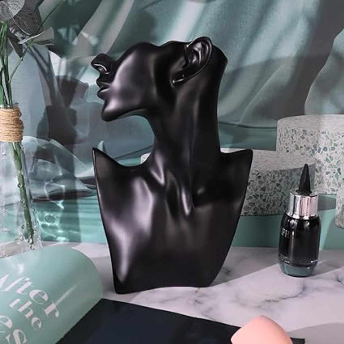 GENERICO - Escultura Decorativa Mujer Nórdica Dorada Una Pieza de Arte Negro