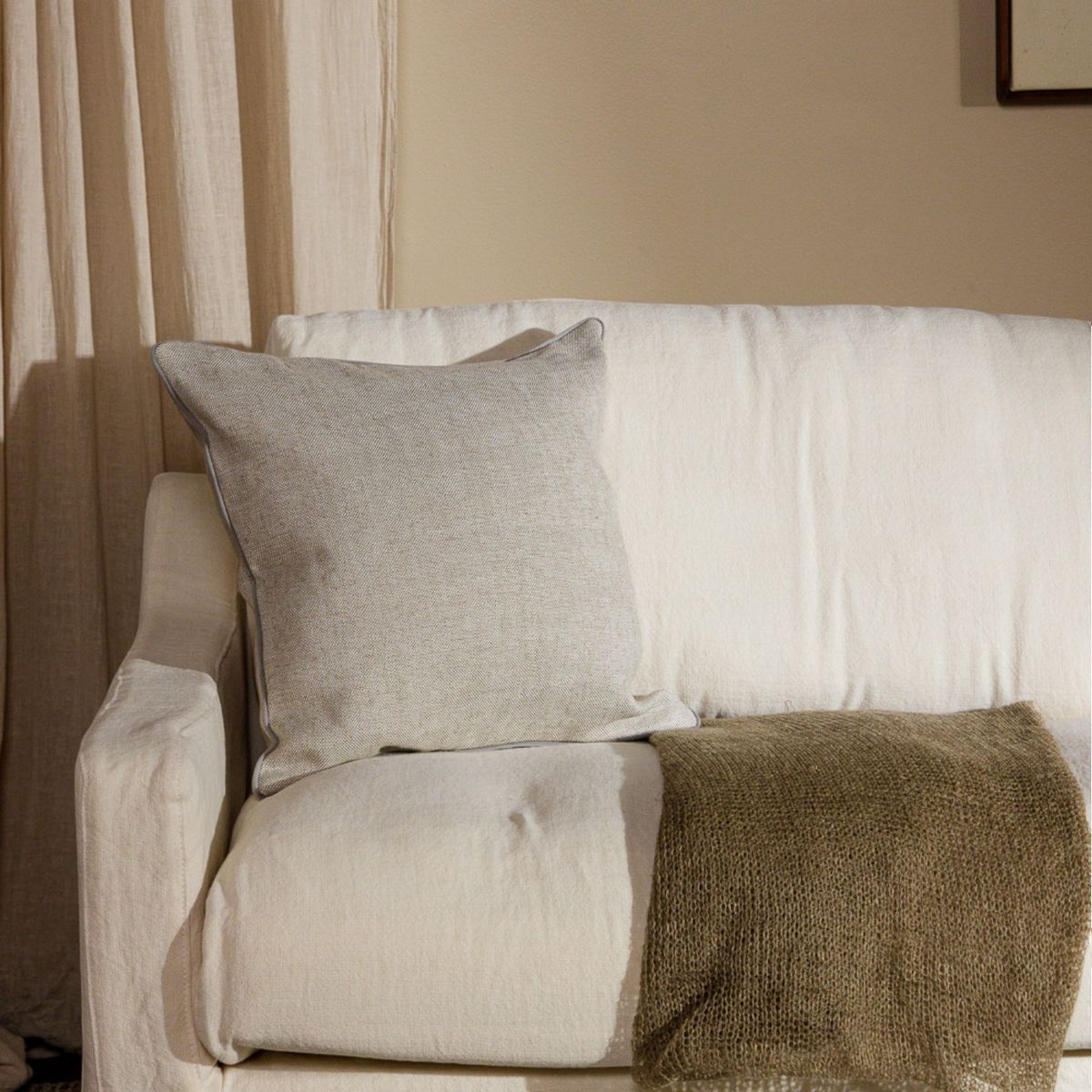 FORASTERO - Funda Cojin Fine Beige 61 Forastero