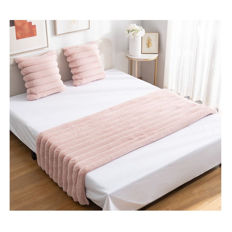 ALMA & DECO - Set Piecera Premium + 2 Fundas Cojín Piel Conejo Canelón Rosa