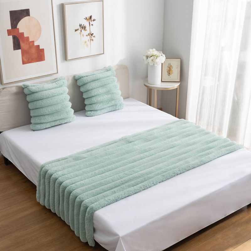 GENERICO - Set De Piecera Peluda Premium 70 X 210 +2 Fundas Verde
