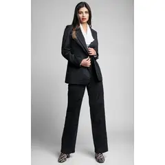 LUDOVICA - Chaqueta Negra Fuscia marca