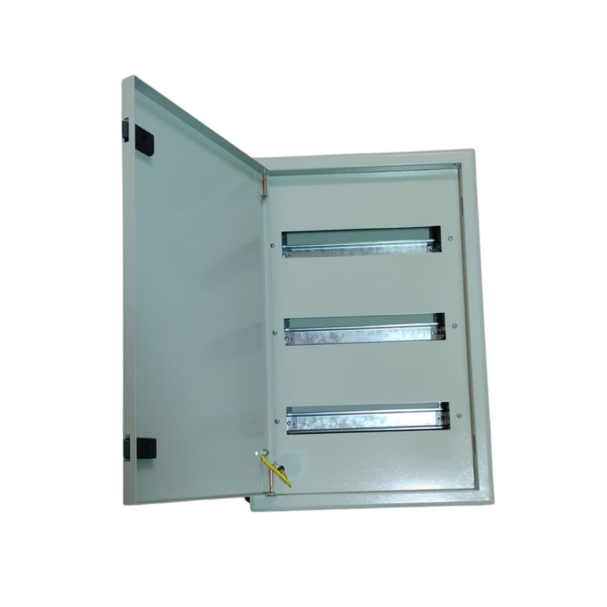 GENERICO - TABLERO METALICO EMBUTIDO 45 MODULOS (550X350X88MM) IP41 RAL7032