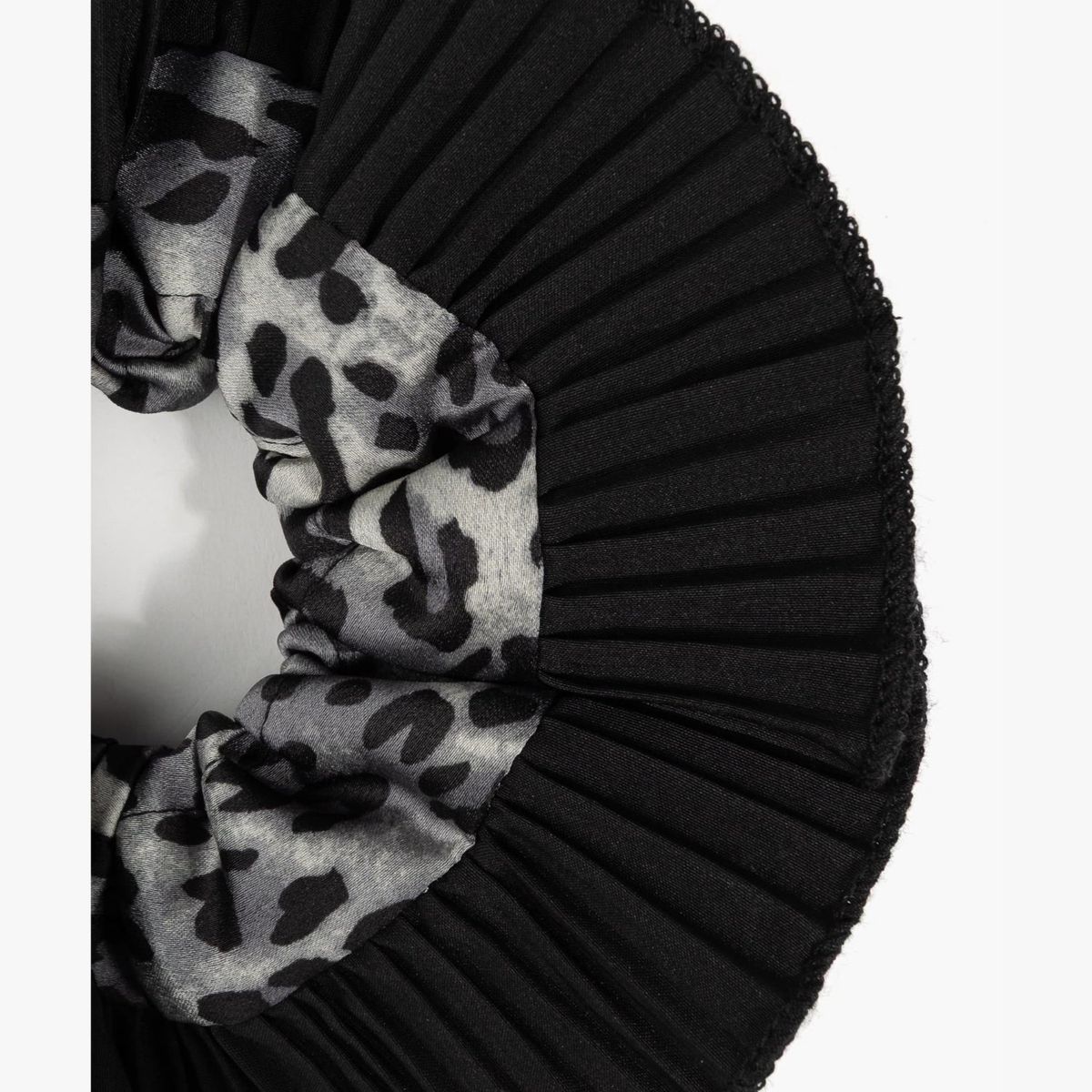 LOUNGE - Collet Mujer Maxi Vuelos Plisados