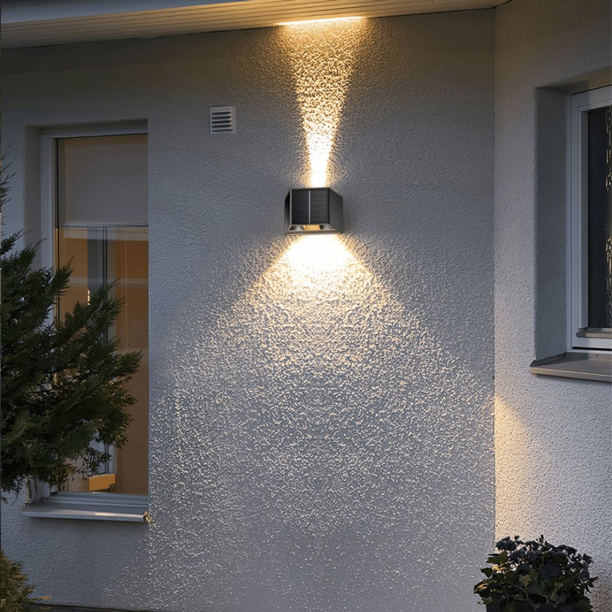 GENERICO - Apliqué Trapecio Ajustable Solar - Luz Cálida