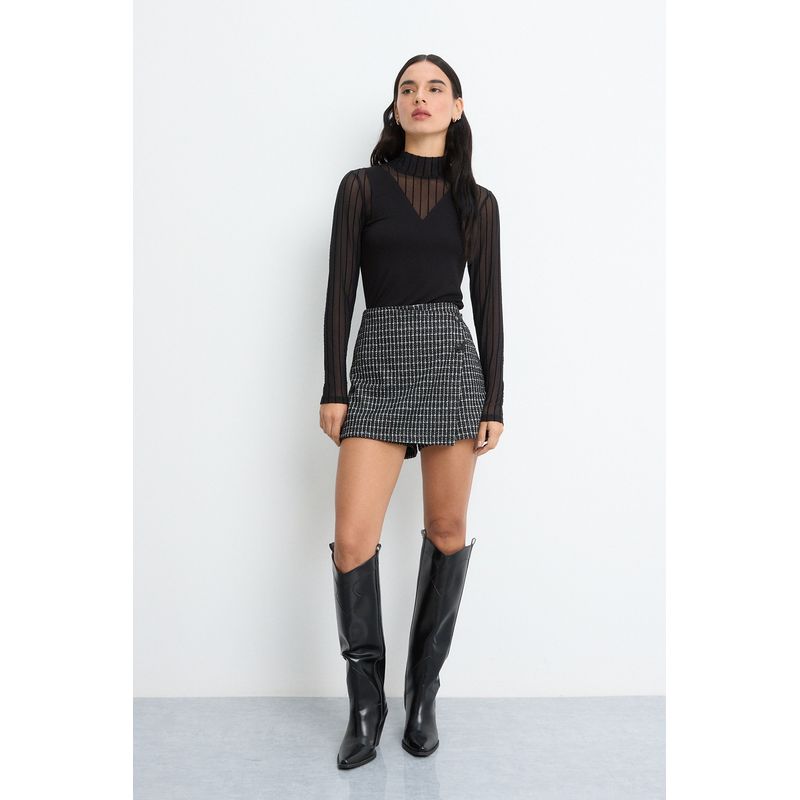 IO - Short Mujer Negro Io