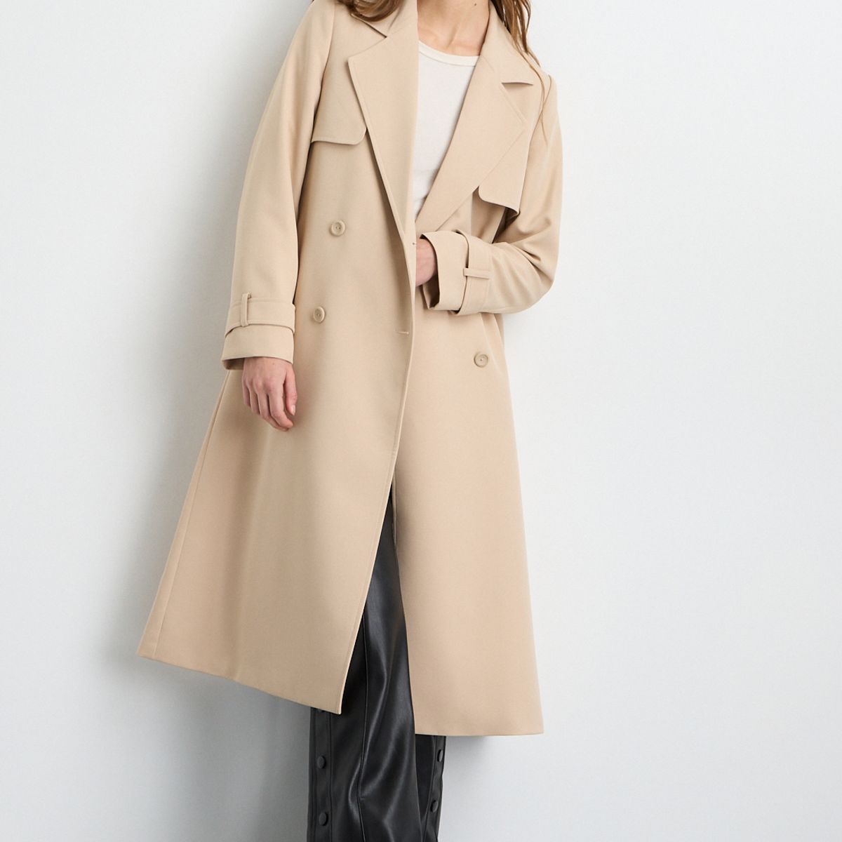 IO - Trench Mujer Beige Io
