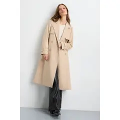 IO - Trench Mujer Beige
