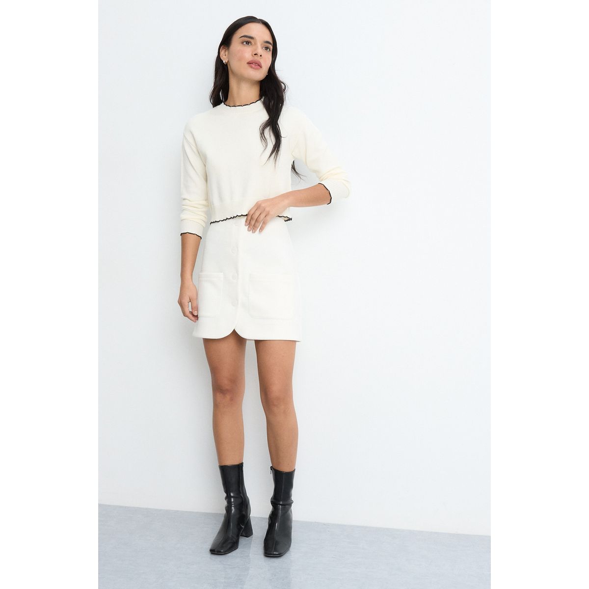 IO - Falda Corta Mujer Crudo Io