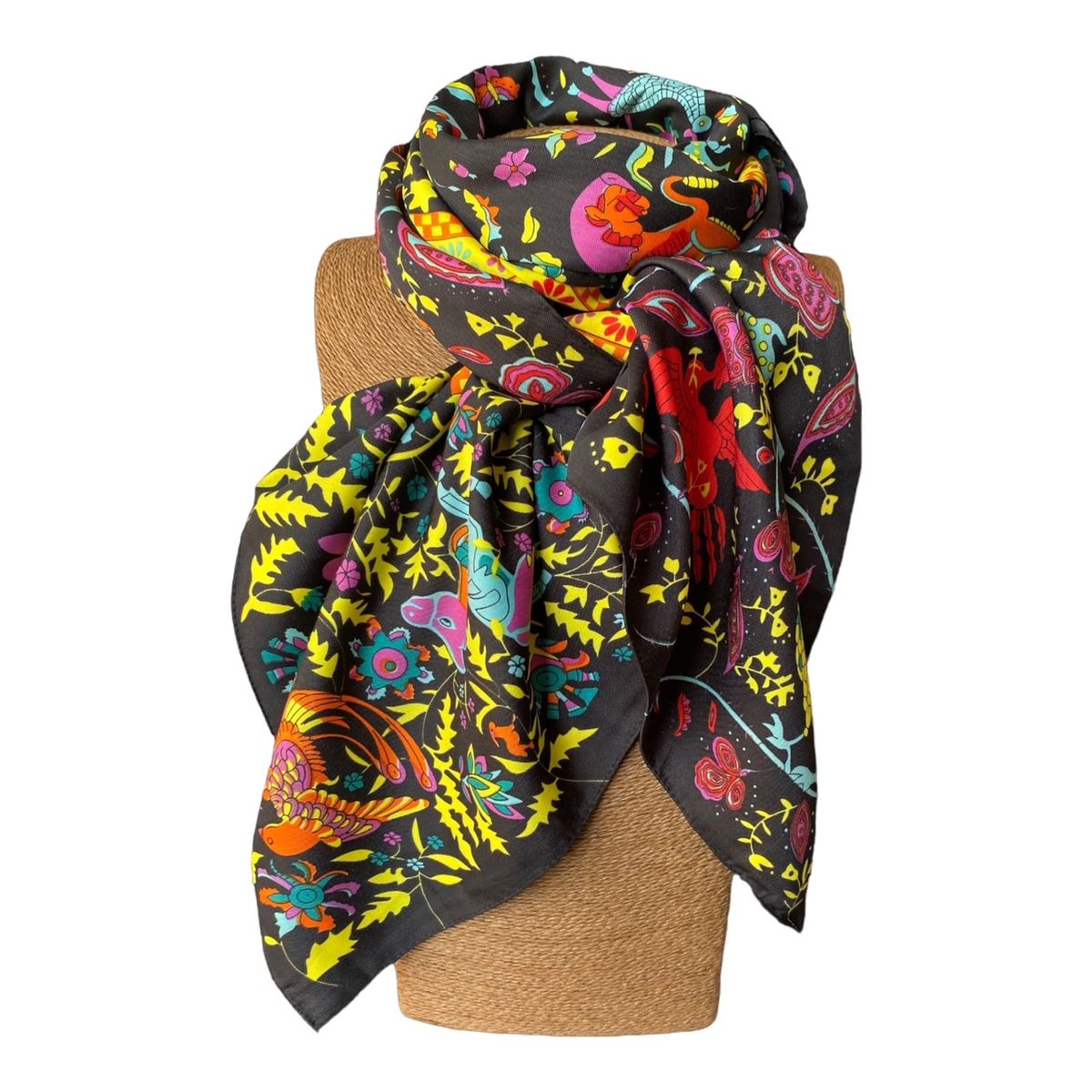 MAXO - Pañuelo de Seda de Sarga Mujer 130X130 CONSUELO