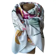 MAXO - Pañuelo de Seda de Sarga Mujer 130X130 LILIANA