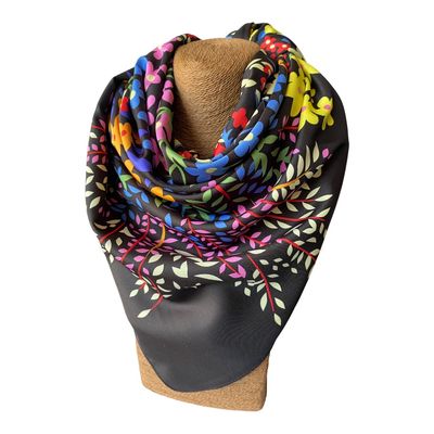 Imagen 2 del producto Pañuelo largo de Seda de Sarga Mujer 130X130 VALENTINA