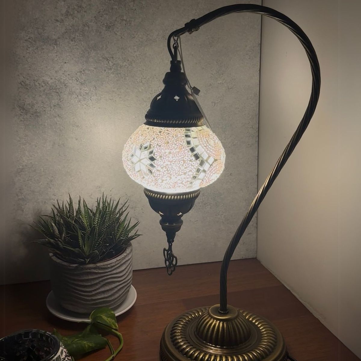 TURKUAZ - Lámpara turca cisne S Hajima blanca