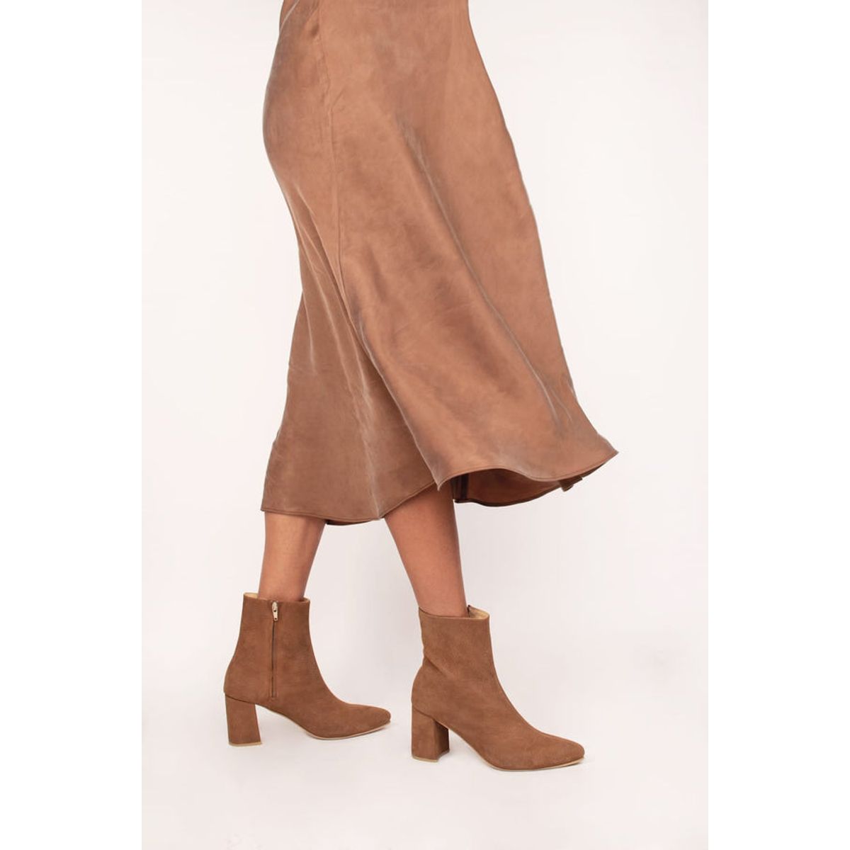 GANDARVA - Botín Mujer De Cuero Guacolda Café Avellana 7 cm