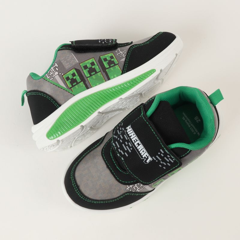 MINECRAFT Zapatilla Con Luces Niño Tnt Gris Minecraft