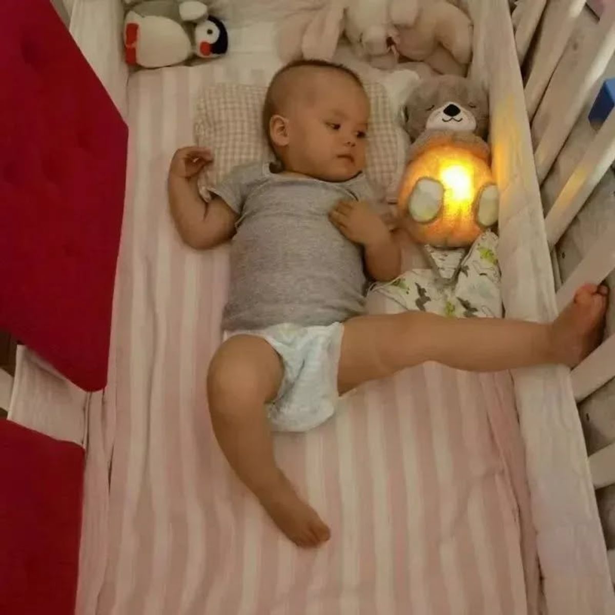 GENERICO - Peluche suave Nutria respira luz música 30cm  celeste