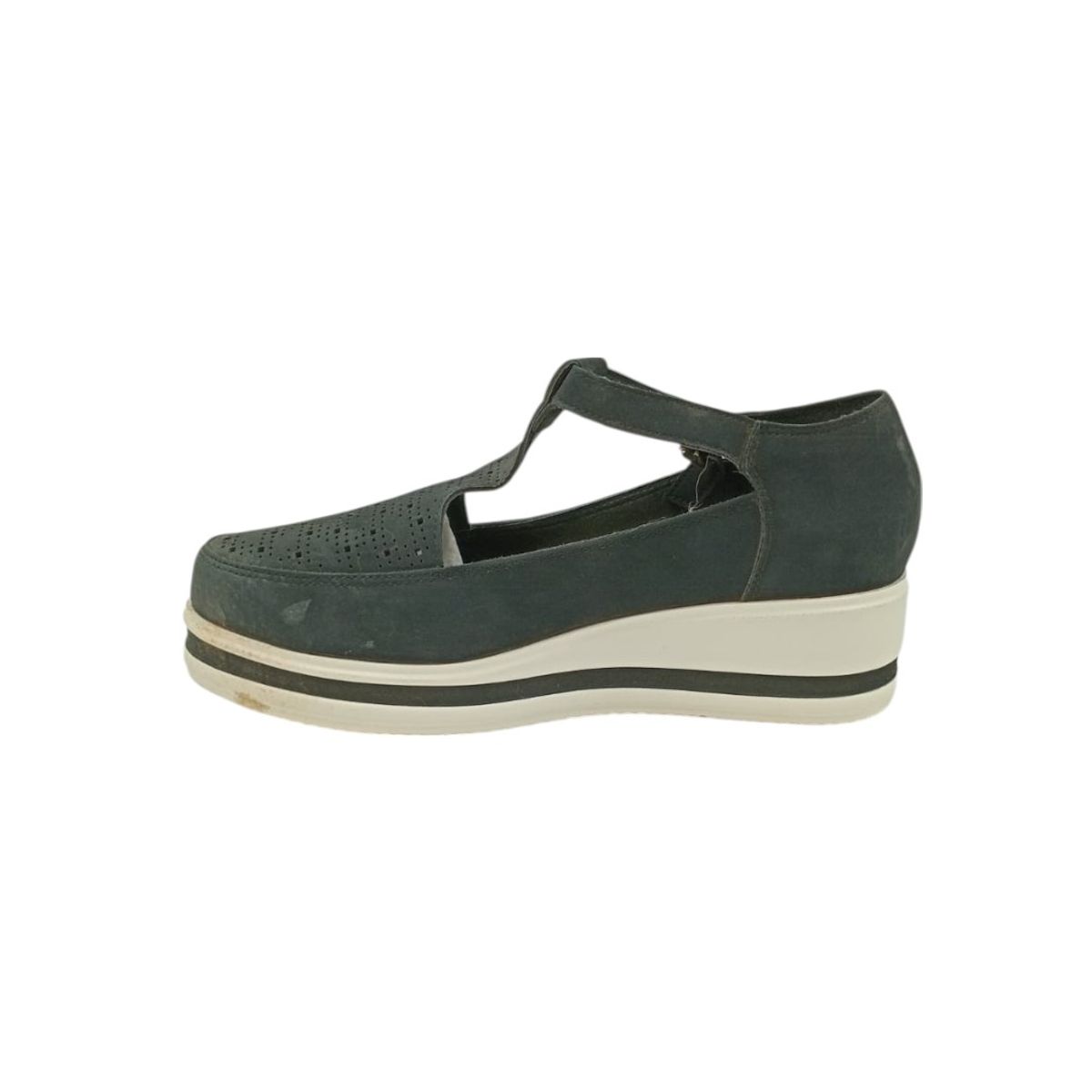 HERIEL - Zapato Panchita Negra Plataforma