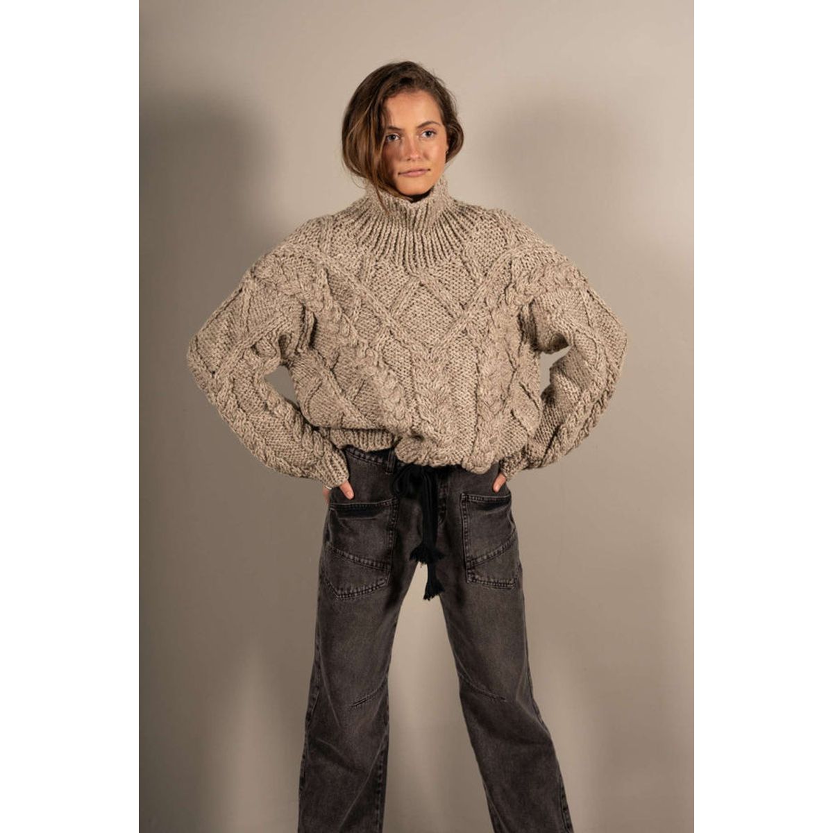 CALEDONIA LABEL - Sweater Cusco Gris Alpaca Mujer