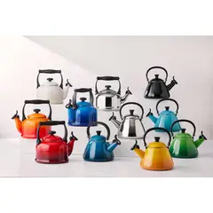 LE CREUSET - Tetera Tradicional 2.1 L Volcánico