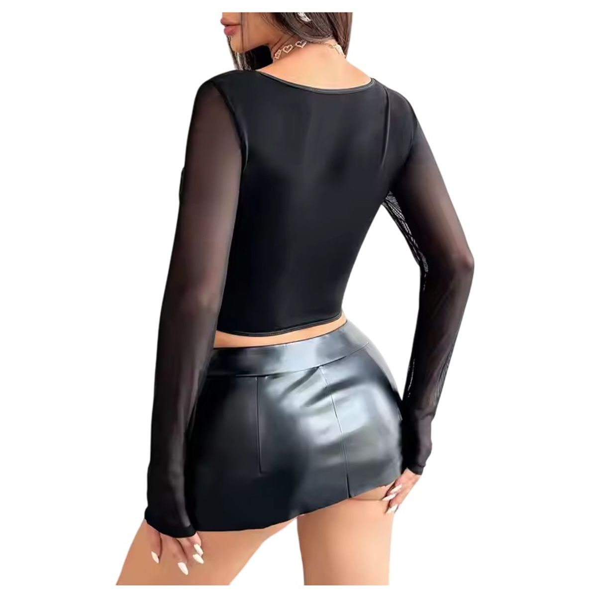 GARSIL - Crop Top Para Mujer De Manga Larga Translucida Escote Corazon