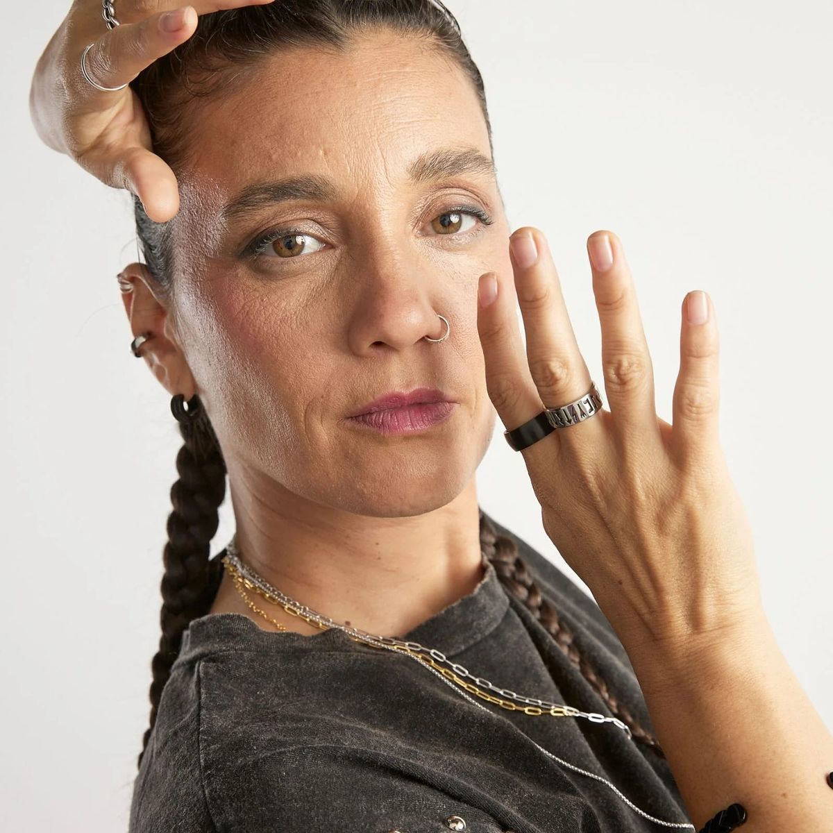 GOIA - Anillo Unisex Runas de Acero Inoxidable