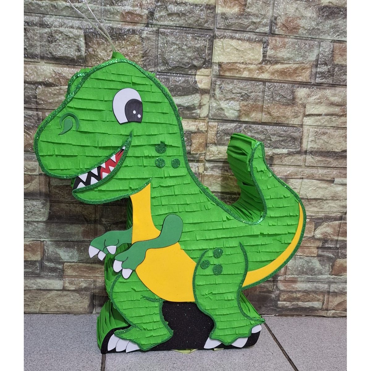 GENERICO - Piñata dinosaurio bebe de 50cm de ancho