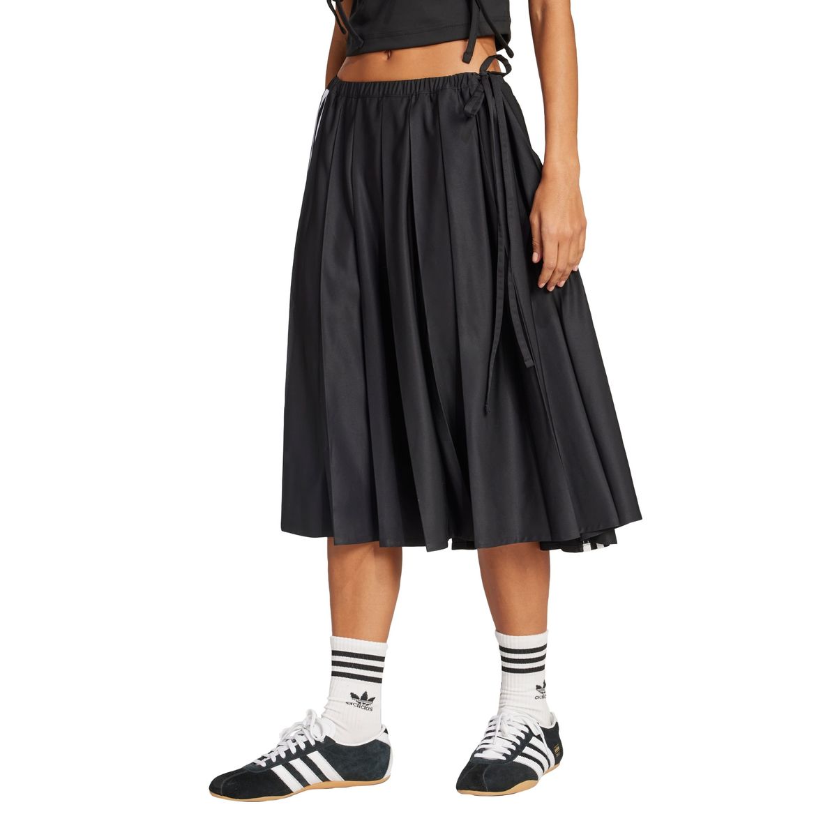 ADIDAS - Maxifalda Plisada con Lazo