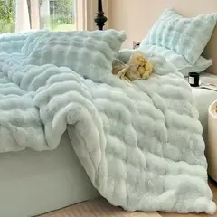 GENERICO - PLUMON IMITACION PIEL DE CONEJO CON CHIPORRO 2 PLAZA CELESTE TF