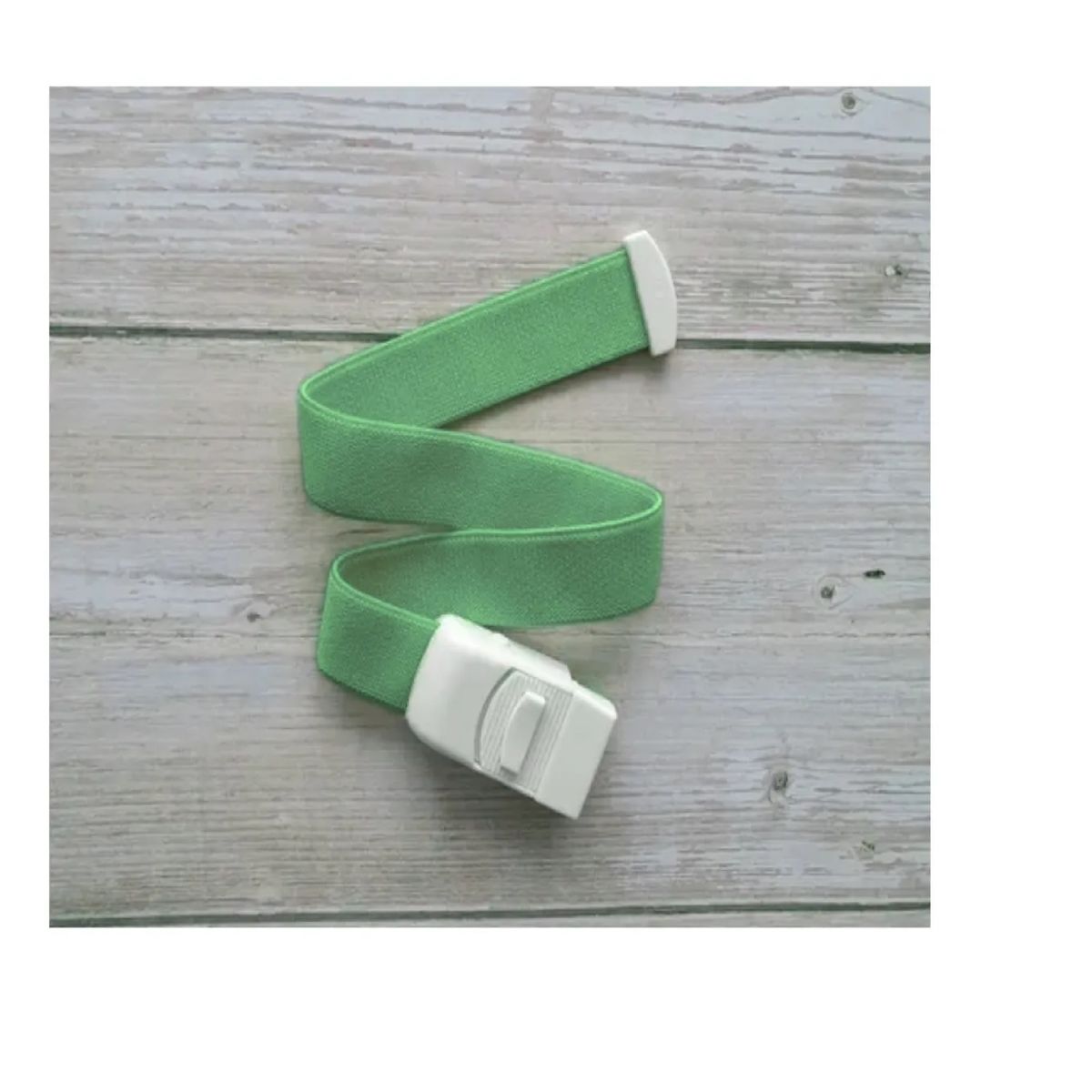 GENERICO - Torniquete Ligadura Elastico Hebilla Medicas Verde 12 Unid