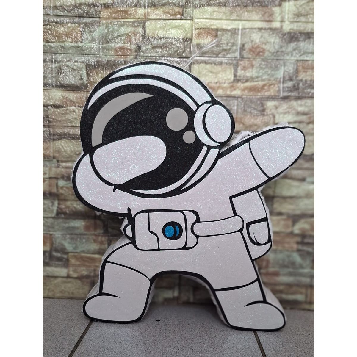 GENERICO - Piñata astronauta de 50cm