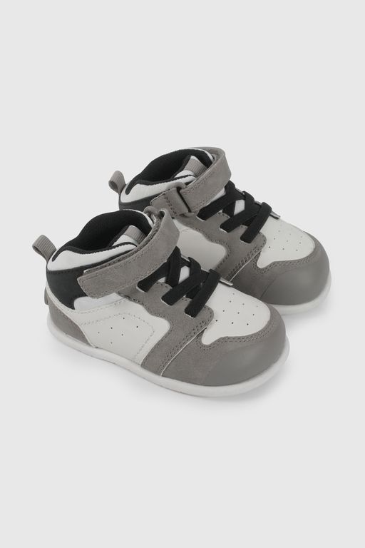 Zapatilla Urbana Gris Caña Media Primeros Pasos talla 18 a 21