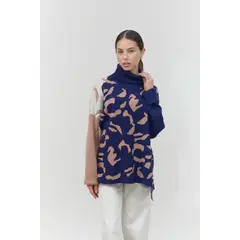GUINDA - Sweater cuello alto estampado NIZA