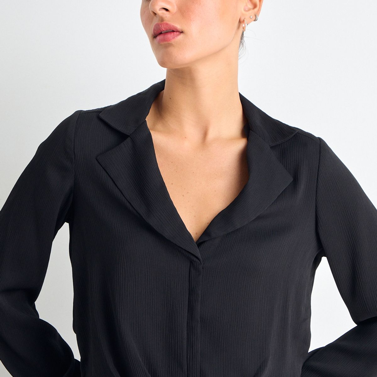 IO - Blusas Manga Larga Mujer Negro Io