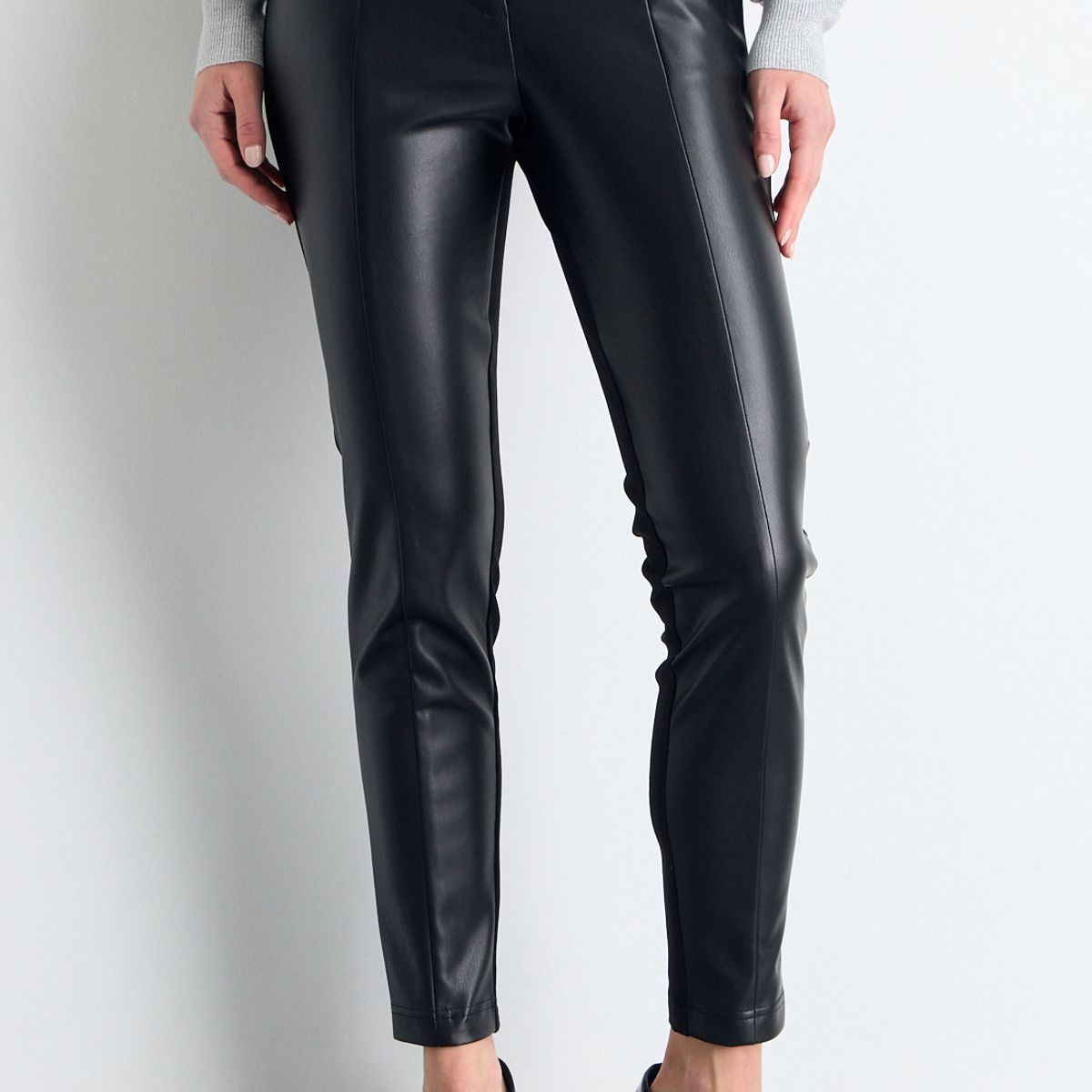 IO - Calza Mujer Negro Io