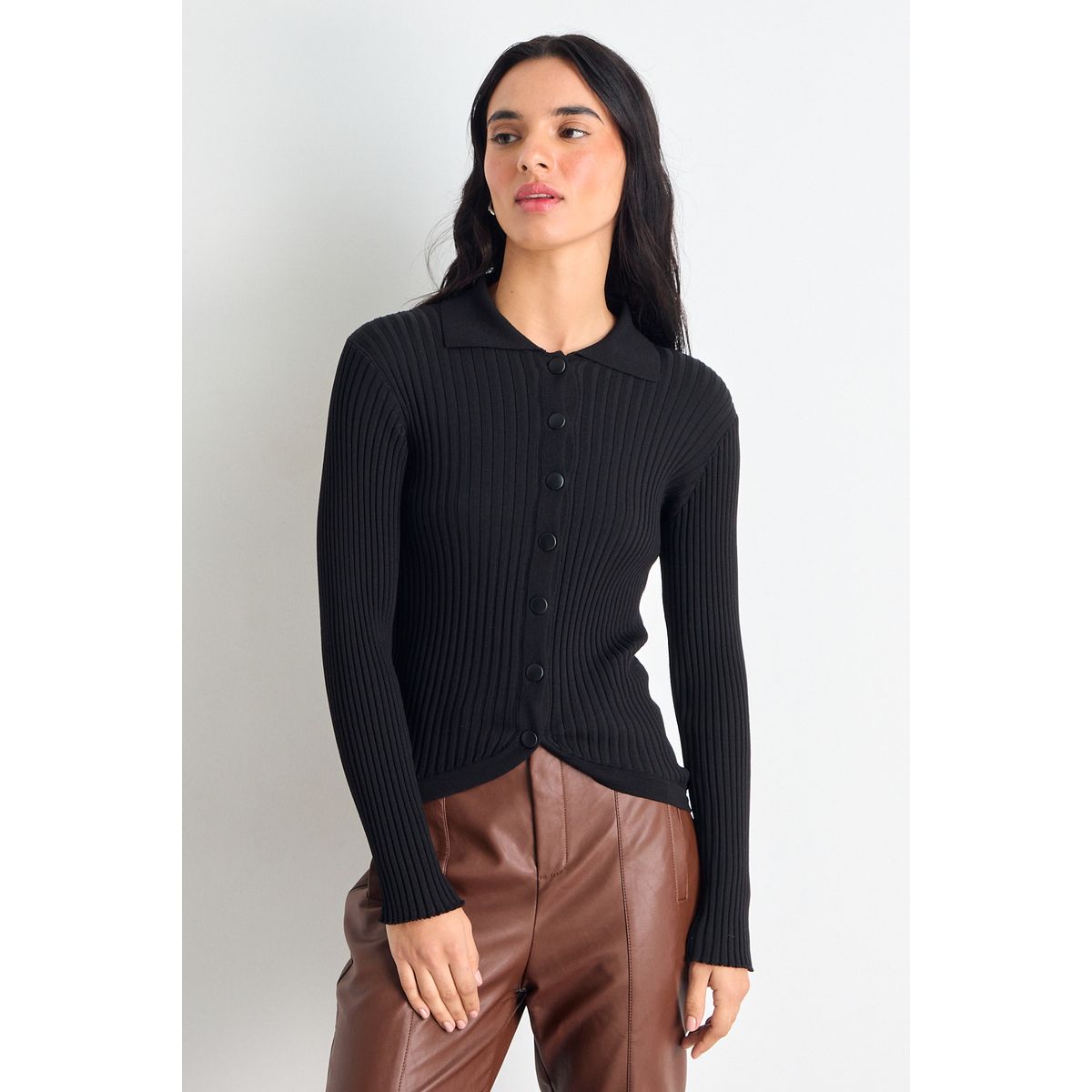 IO - Tejido Mujer Negro Io