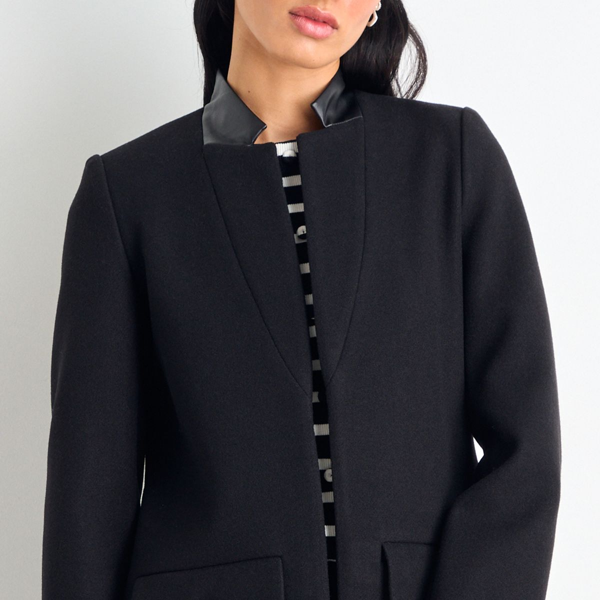 IO - Tapado Abierto Mujer Negro Io