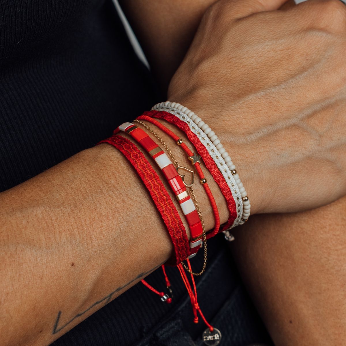 ZAZU - Candy Blanca con Mostacillas Bañadas en Oro