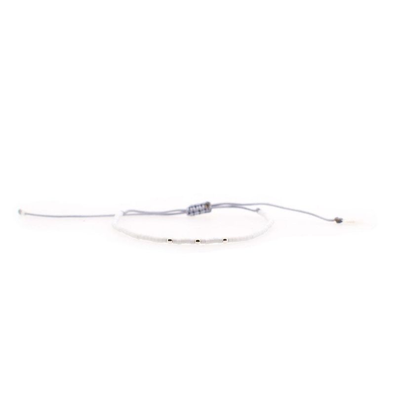 ZAZU - Pulsera Blanca con Mostacillas de Plata