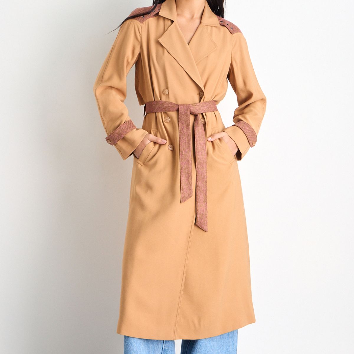 IO - Trench Mujer Café Io