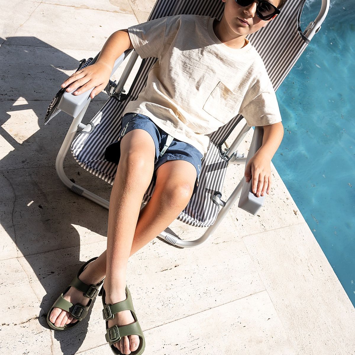 COLLOKY - Anteojos de Sol Niños Negro Con Filtro UV 57096 Colloky